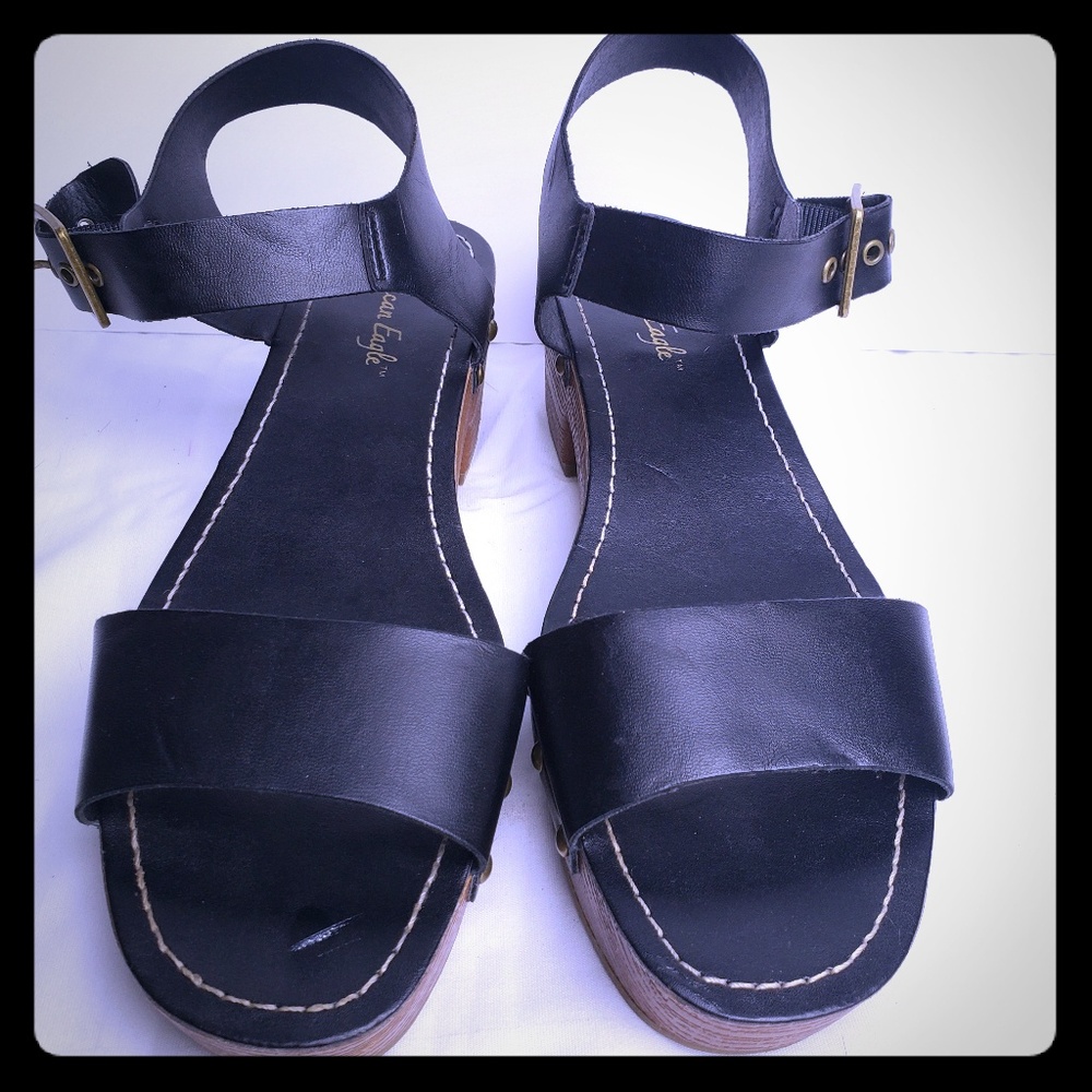 American Eagle Women's Sandal.
